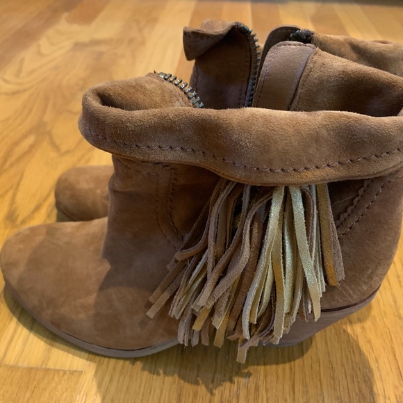 Fringed Booties - Picture 3 of 5